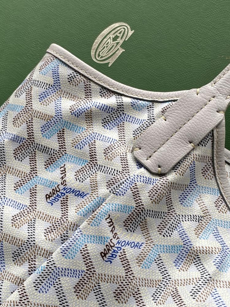 The Bohème Hobo Bag