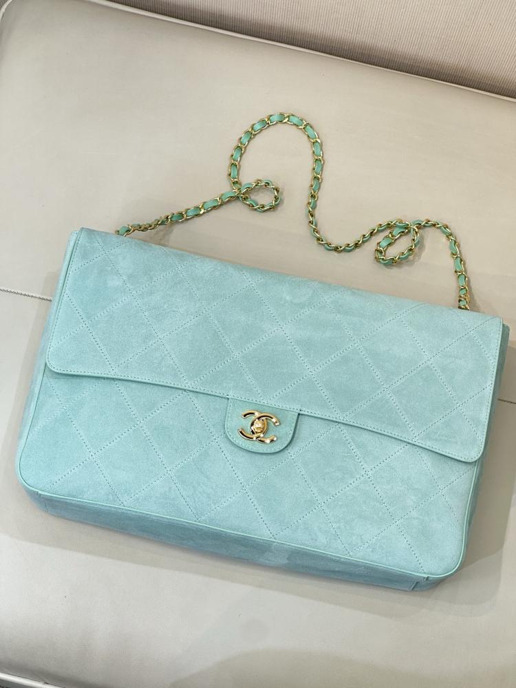 Chanel Maxi Flapbag 38CM