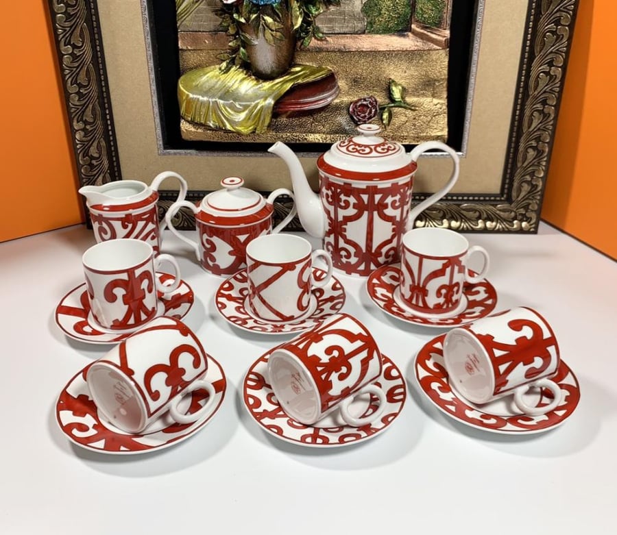 طقم قهوة وشاي فاخر 15 قطعة Hermès China Red