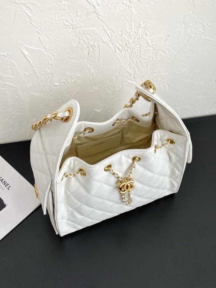 CHANEL 25 Small Handbag