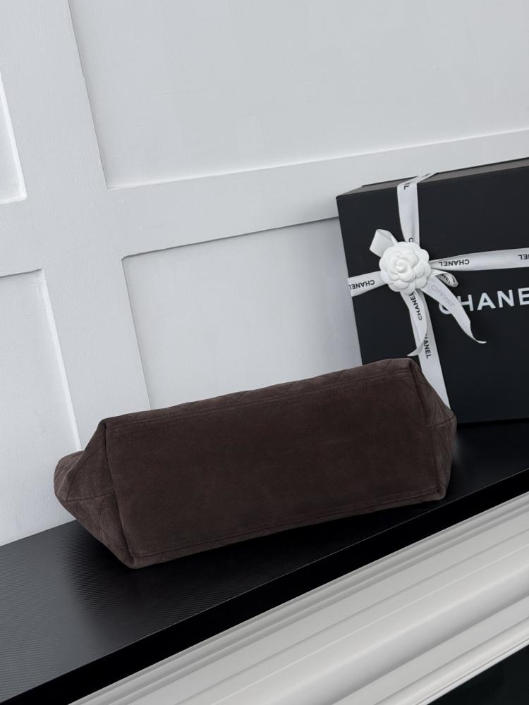CHANEL Shopping Bag