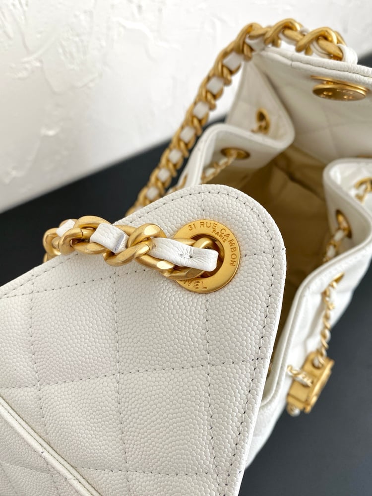 CHANEL 25 Small Handbag