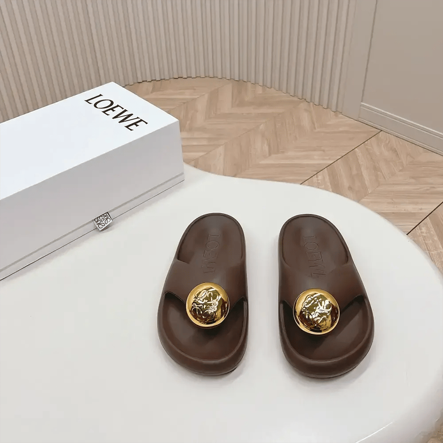 Loewe Foam Pebble Sandal – Chocolate L815465XAD (Woman)