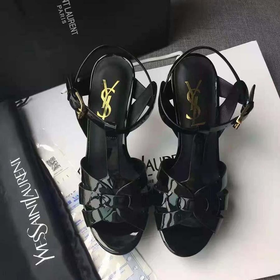 Saint Laurent Tribute Platform Sandals in Patent Leather – Black (Woman)