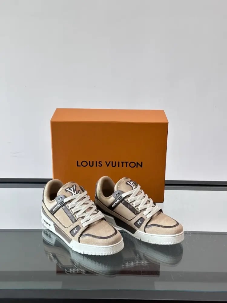 Louis Vuitton Trainer Sneaker – LVS281