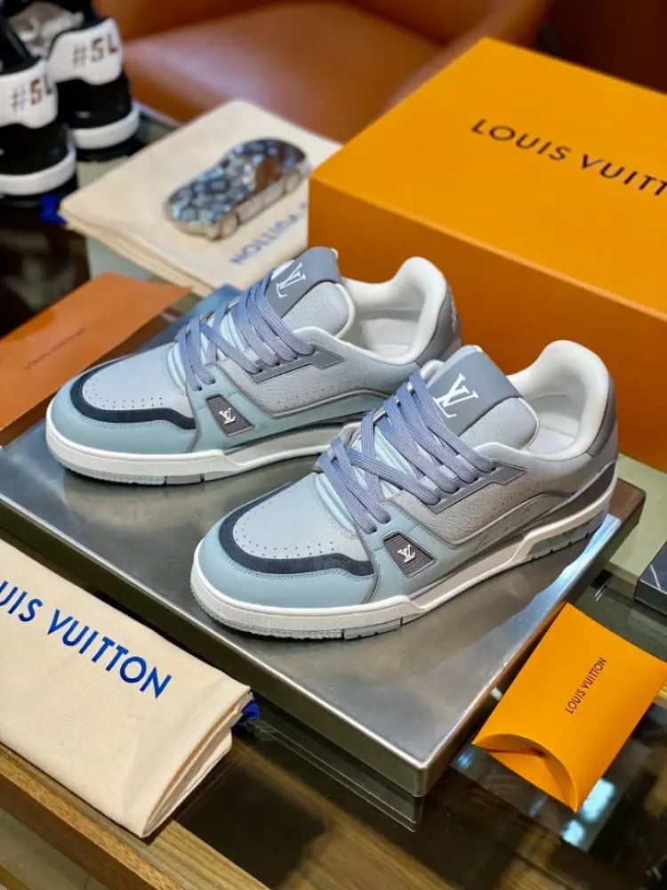 Louis Vuitton Trainer Sneaker – LVS310