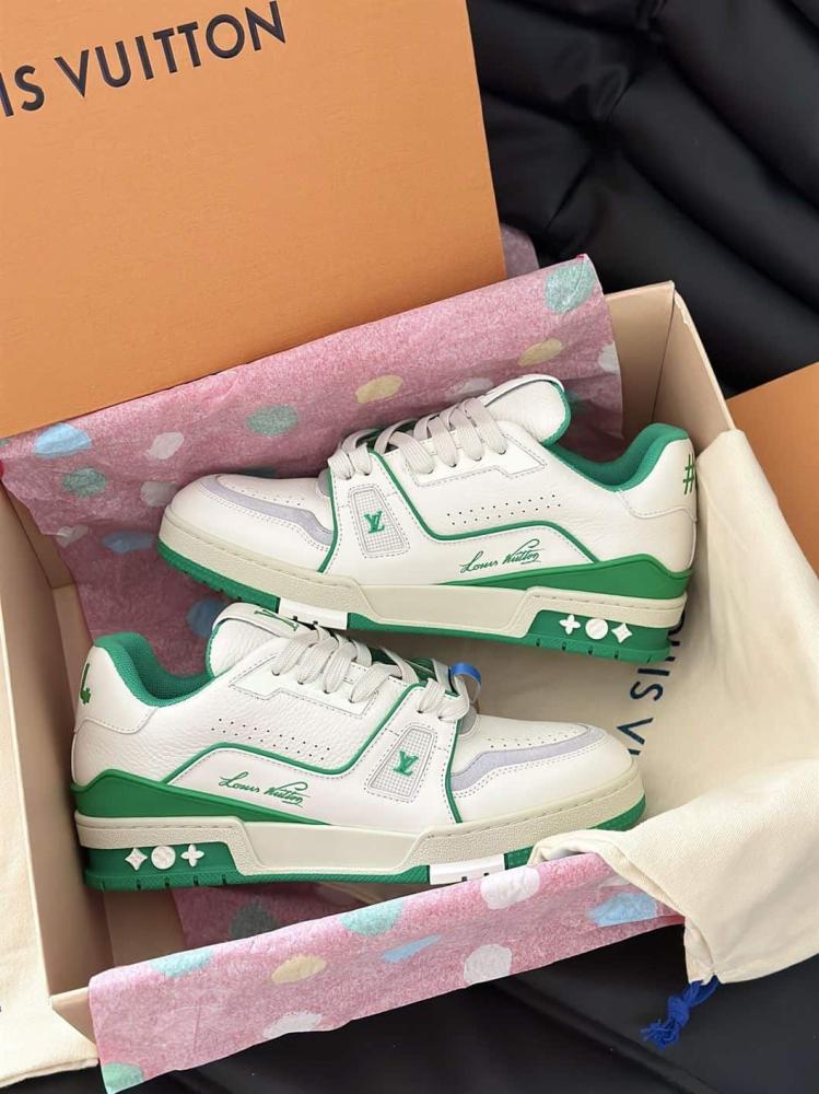 Louis Vuitton LV Trainer Sneaker – LVS195