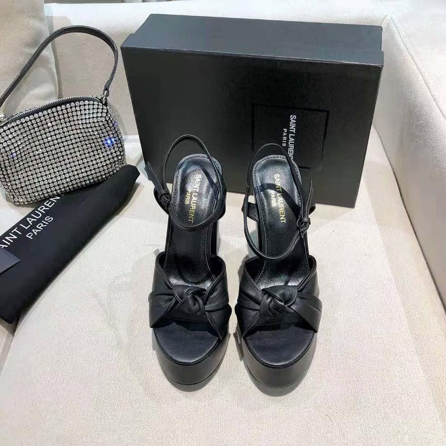 Saint Laurent Bianca Platform Sandals in Smooth Leather – Black (Woman)