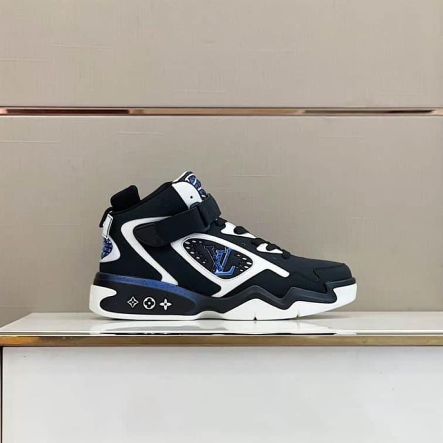 Louis Vuitton LV Trainer 2 Sneaker – LVS055