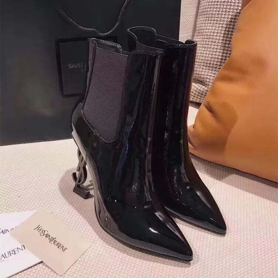 Saint Laurent Opyum Bootie in Patent Leather with Black Heel 80mm (Woman)