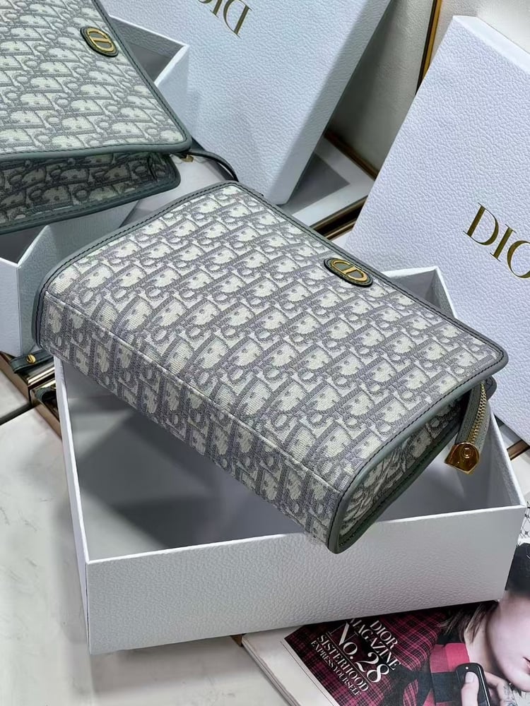 باوتش ديور | Dior Pouch