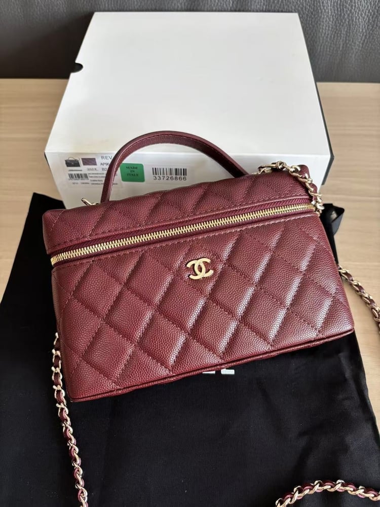 Chanel Vanity Bag Caviar | شنطه شانيل فانيتي كافيار