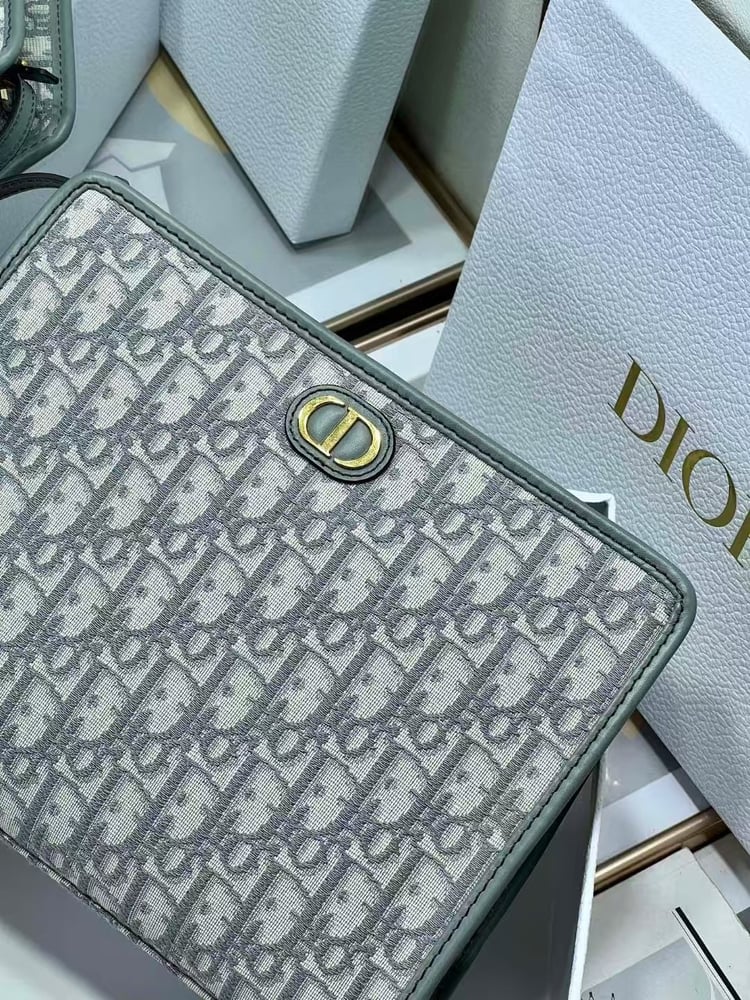 باوتش ديور | Dior Pouch