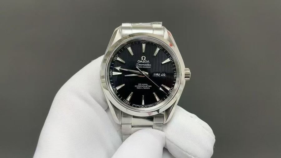Omega Watch Black | ساعه اوميجا ميناء اسود