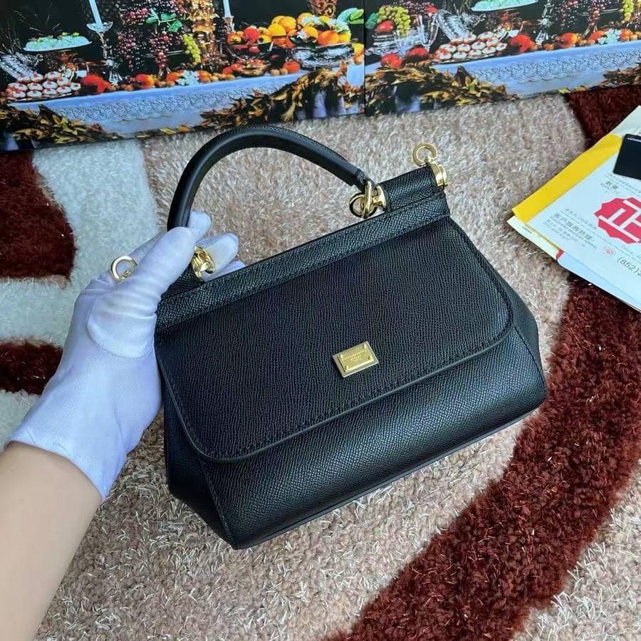 DOLCE & GABBANA Sicily Bag | شنطه دولتشي & جابانا سيسلي