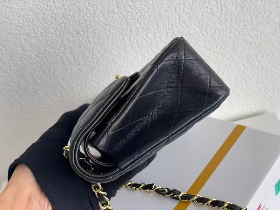 Chanel Double Flap Lamb Skin | شانيل دبل فلاب جلد بقري طبيعي