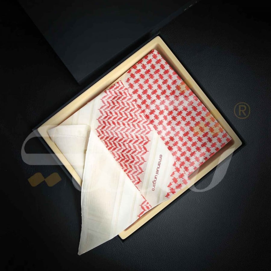 شماغ إيمانويل إنغارو أحمر بيج