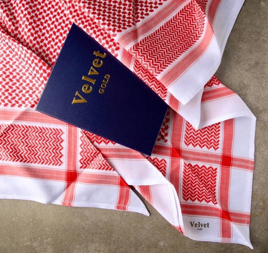 شماغ فلفت Velvet GOLD VIP ZV5