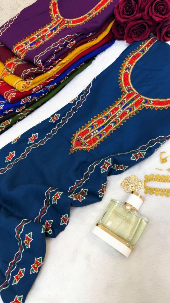 Kashmiri filled with crystal