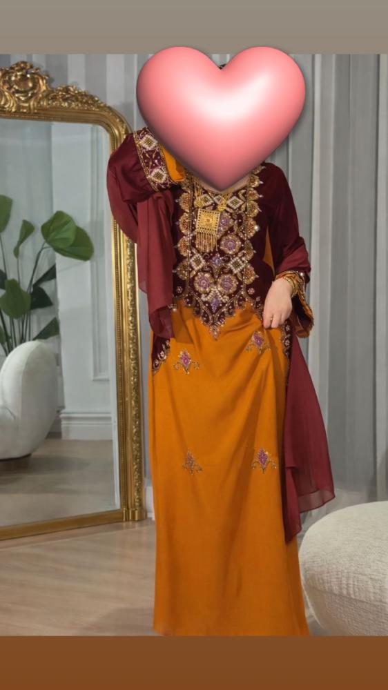 مخور مخمل مع حرير الماس شغل شك