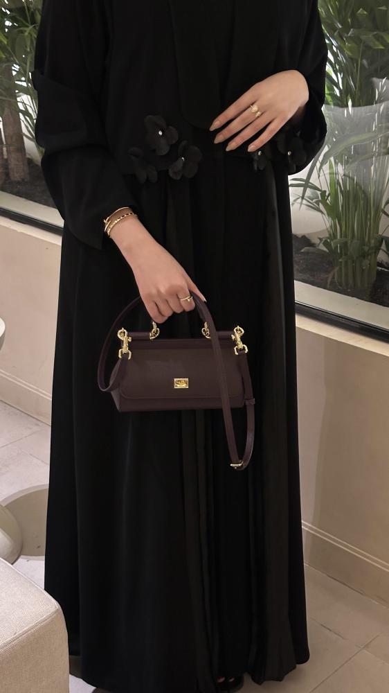عباية الورد
