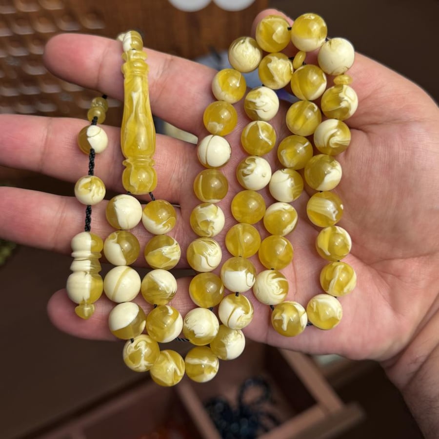 مسباح شبية الكهرمان