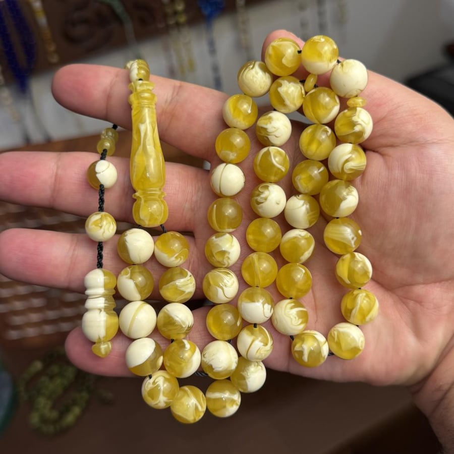 مسباح شبية الكهرمان