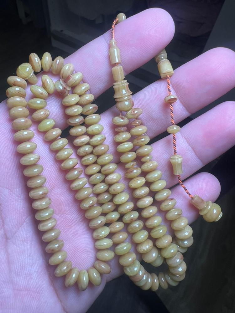 مسباح مساطر اخضر عرق احمر