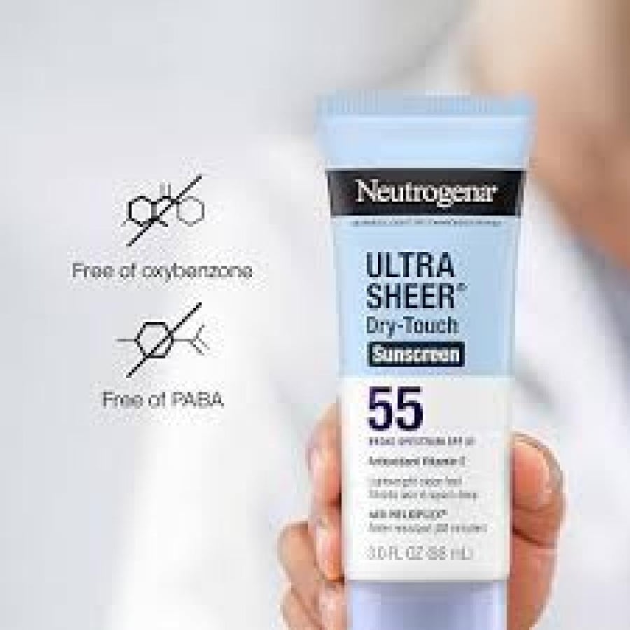 ULTRA SHEER DRY TOUCH DRY TOUCH 55 SUNSCREEN 88 ML