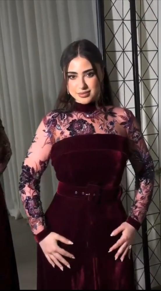 فستان سهره انيق قماش مخمل على شيفون مشجر
