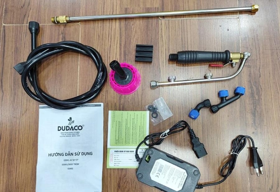 مرشة للمبيدات والاسمدة الزراعية والماء شحن بالبطارية 20 لتر - DUDACO