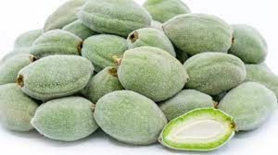 لوز اخضر سوري صحن