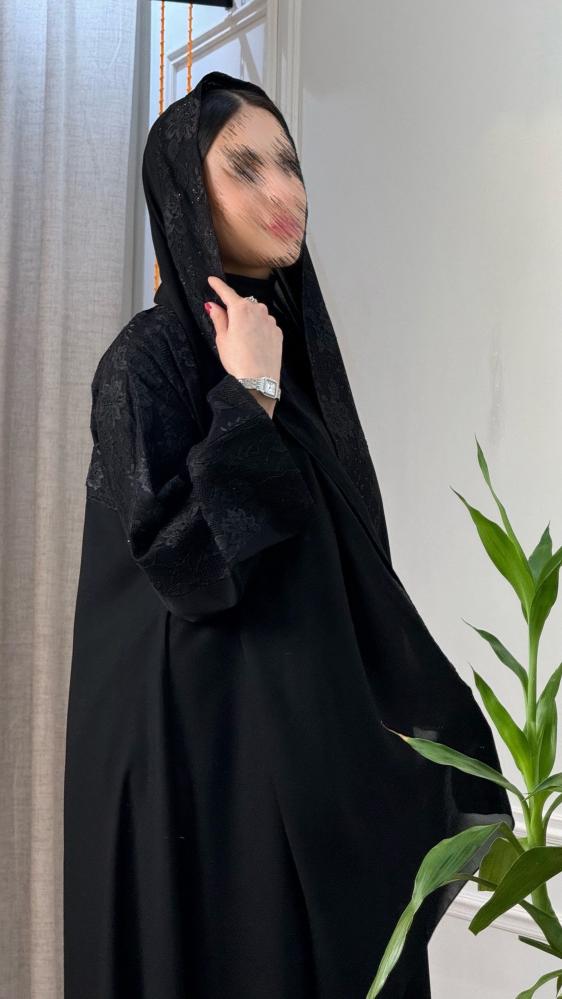 عباية سوداء فخمة