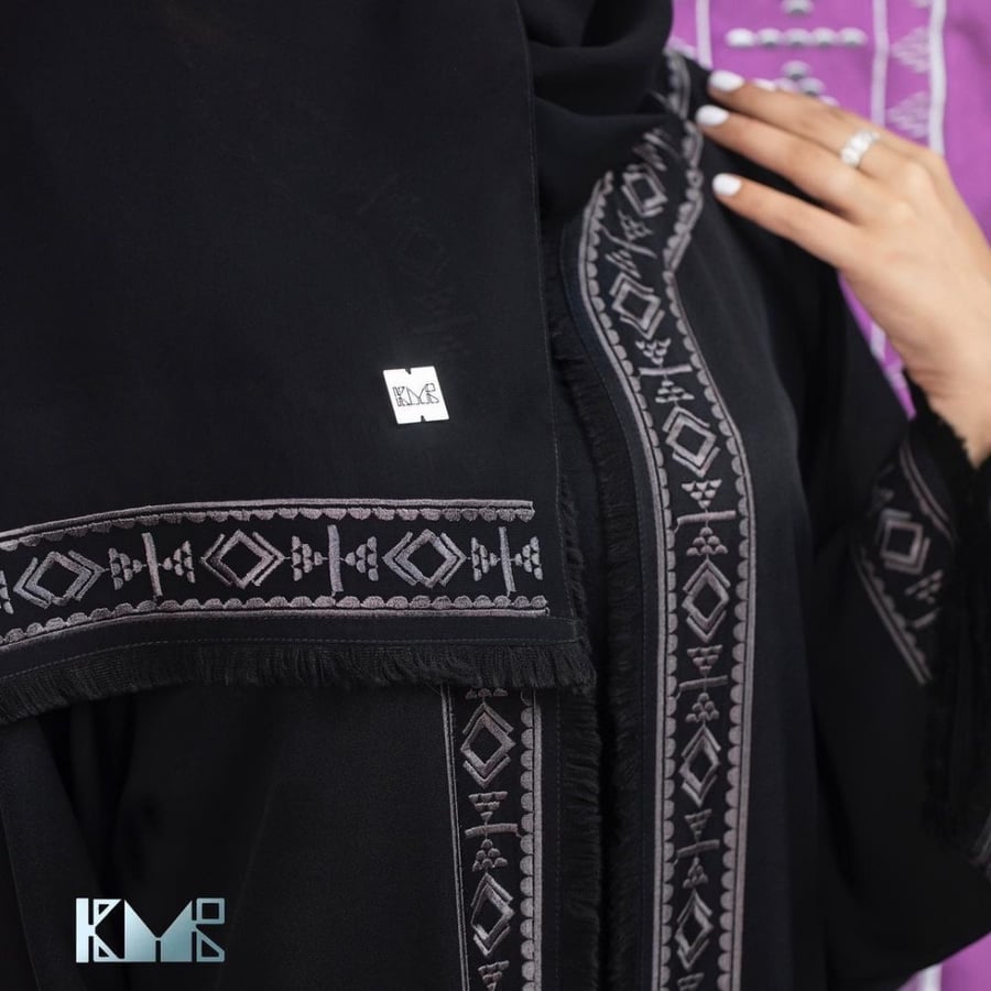 KMR37
