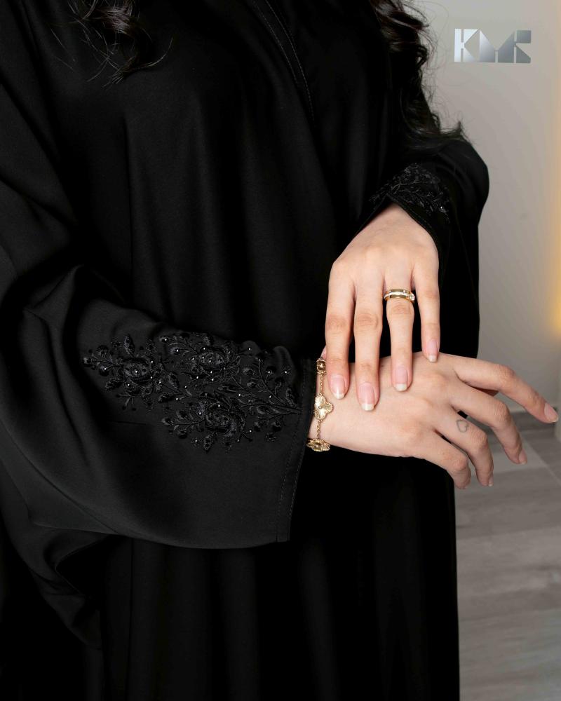 Open abaya, bisht, embroidered royal silk material