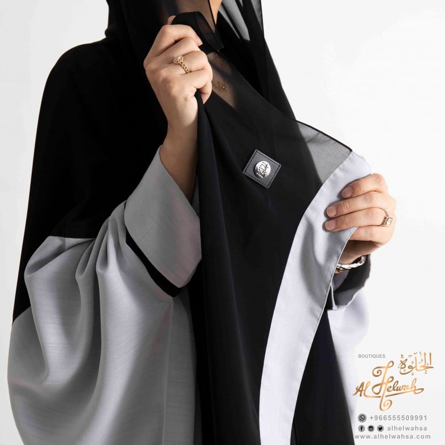 Crepe open butterfly abaya with shantoon fabric fitting + Japanese queen veil
