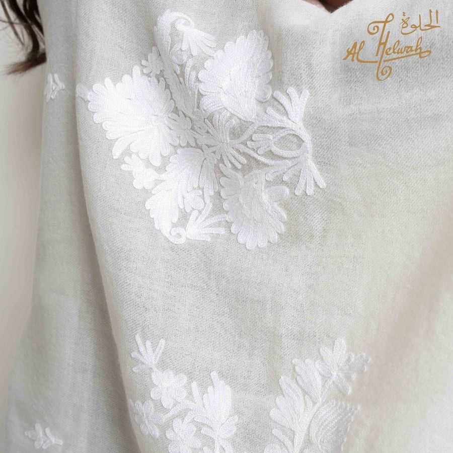 Multicolored machine embroidered Kashmiri shawl, 2m x 70cm
