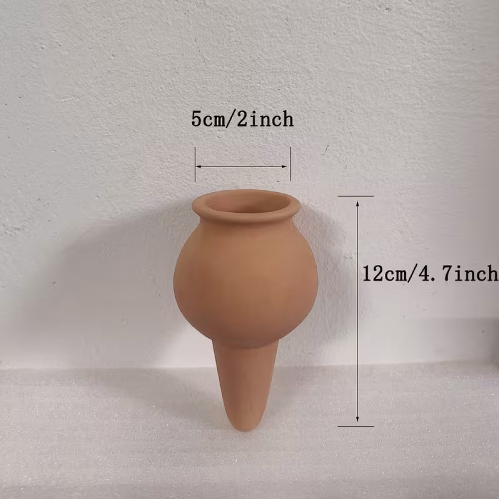 طقم 4 قطع مخاريط ري ذاتي فخارية للنباتات – نظام ري تدريجي باستخدام زجاجة ماء للأصص والنباتات المنزلية والحديقة – ارتفاع 12 سم