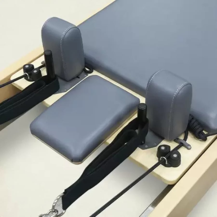 جهاز بيلاتس ريفورمر Pilates Reformer