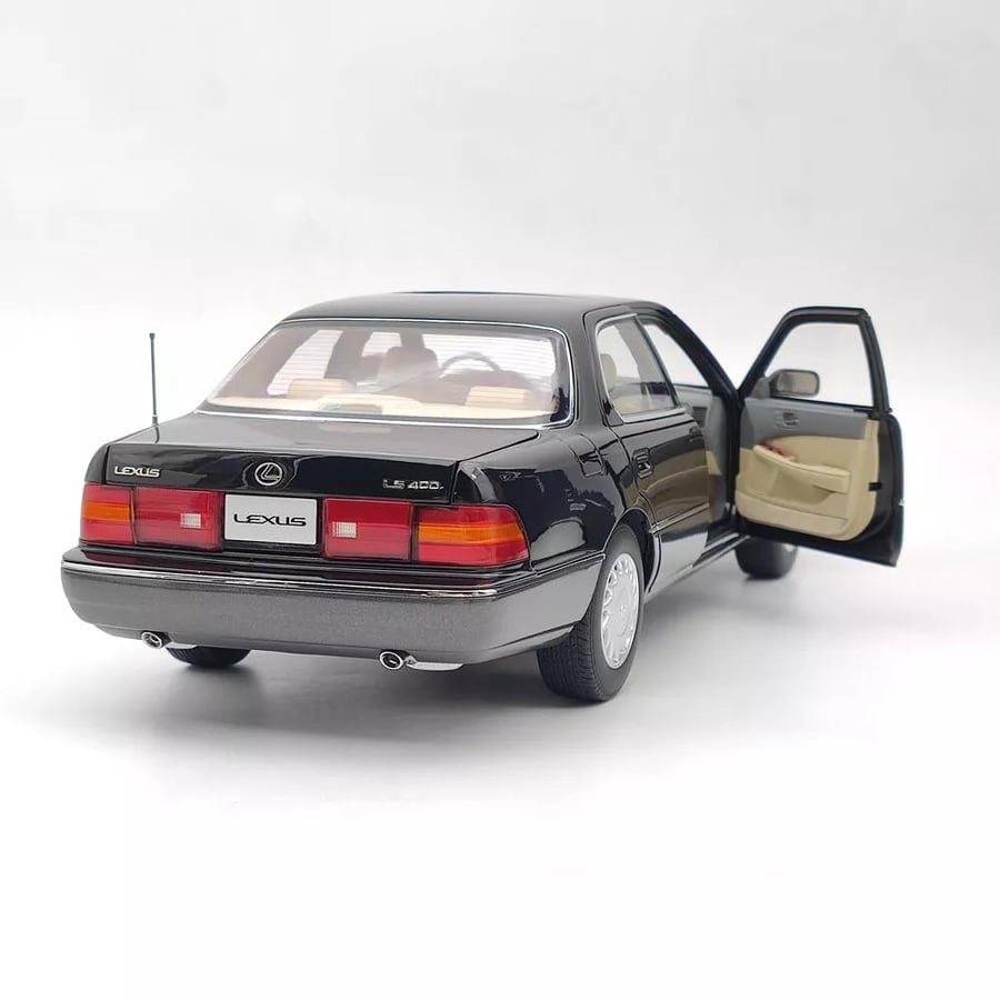 1:18 LS400 First Generation Diecast Model Collection Black & Gray