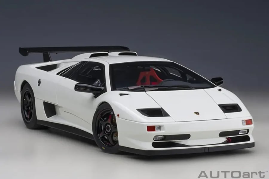 AUTOart 1:18 Lamborghini Diablo SV-R (Impact White)