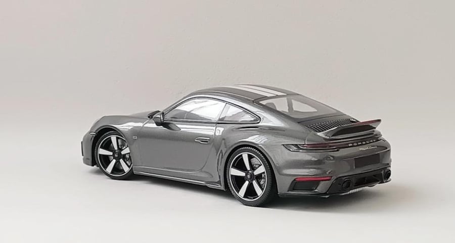 1/18 MINICHAMPS PORSCHE - 911 992 SPORT CLASSIC COUPE 2022