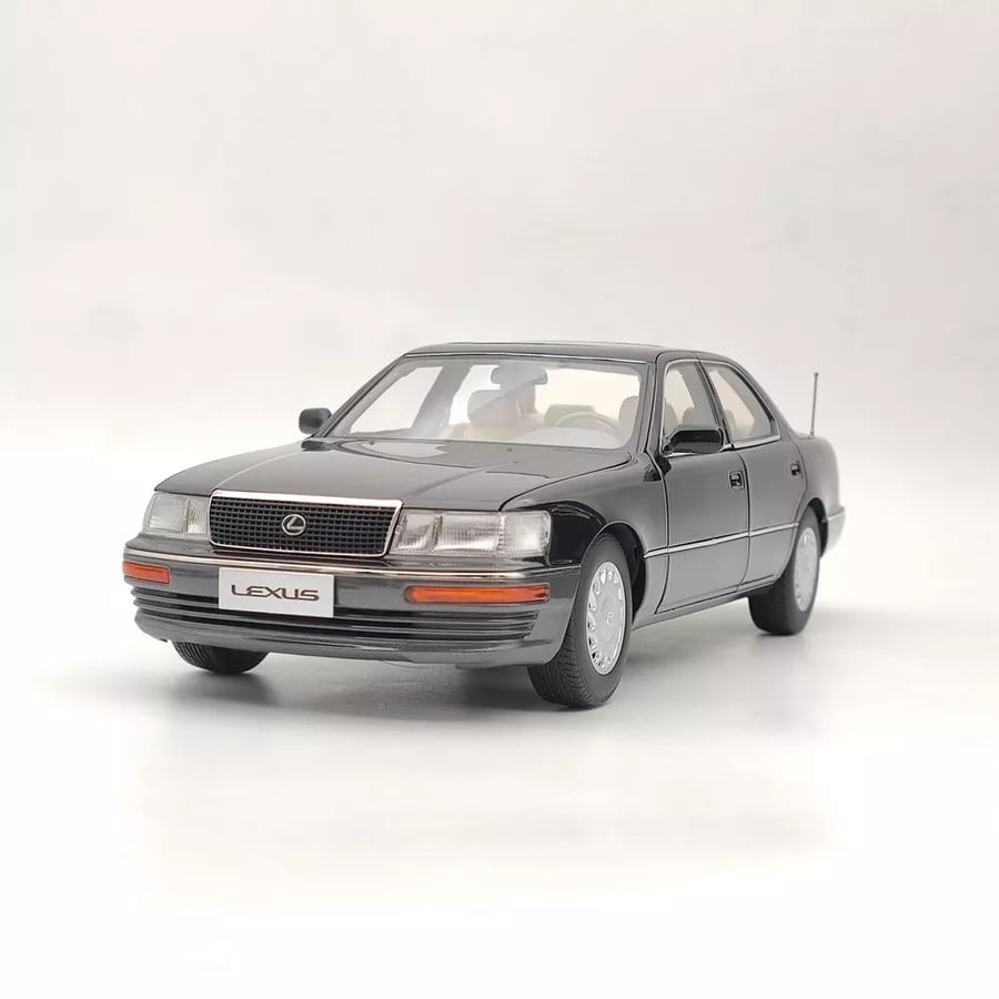1:18 LS400 First Generation Diecast Model Collection Black & Gray