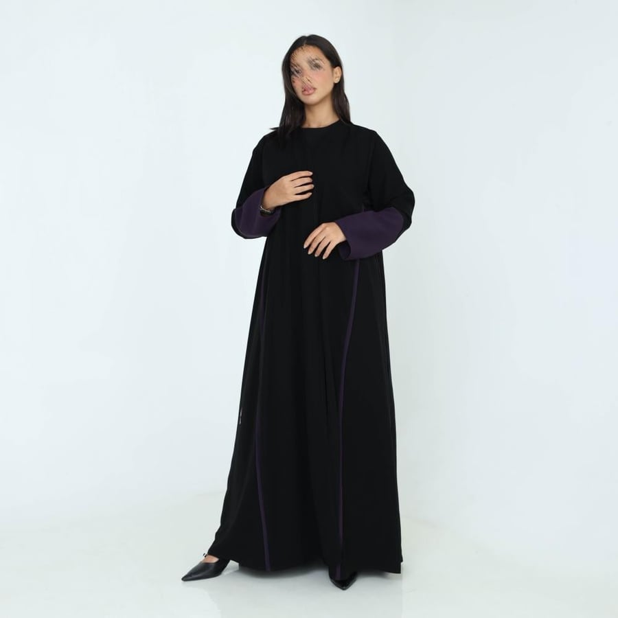 ليـان بنفسجي