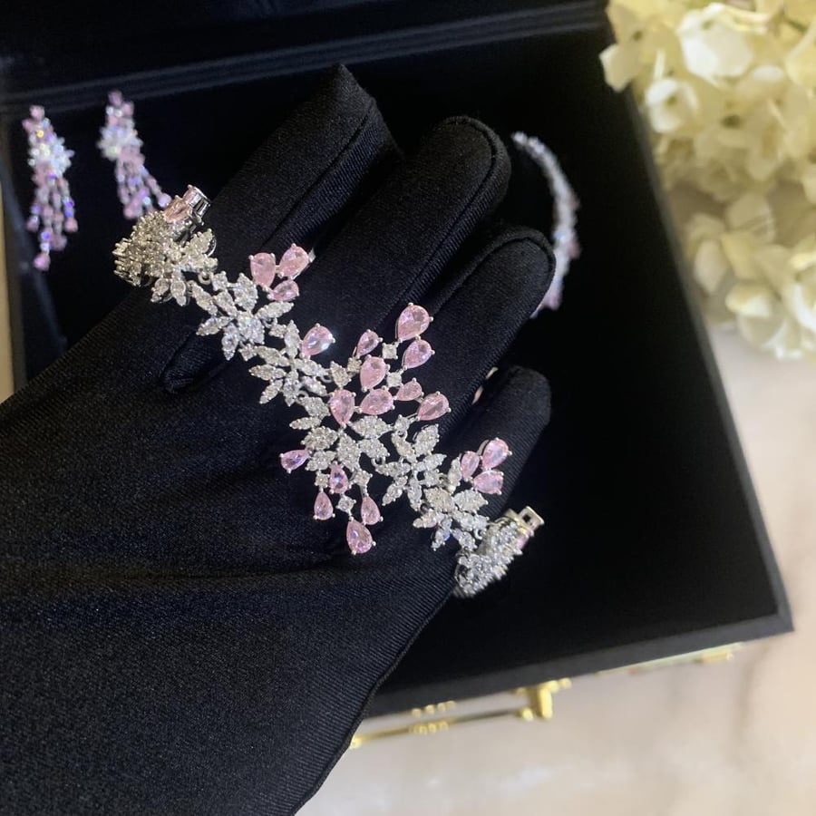Pink luxury set