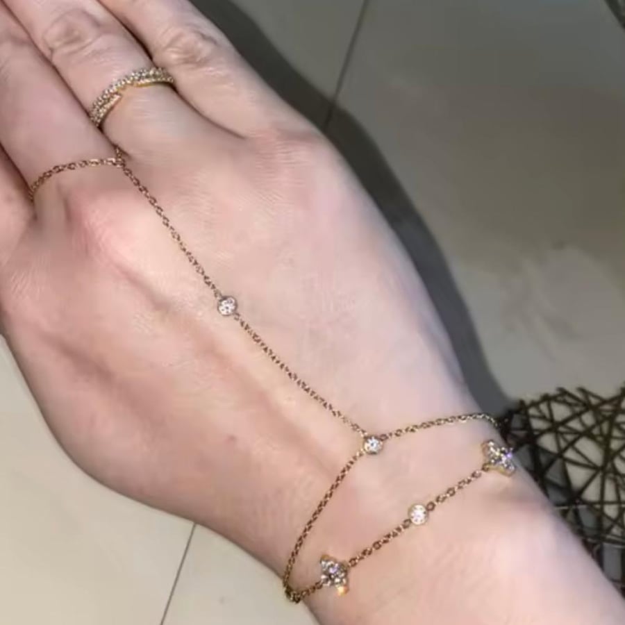 كف ناعم من الفولاذ
