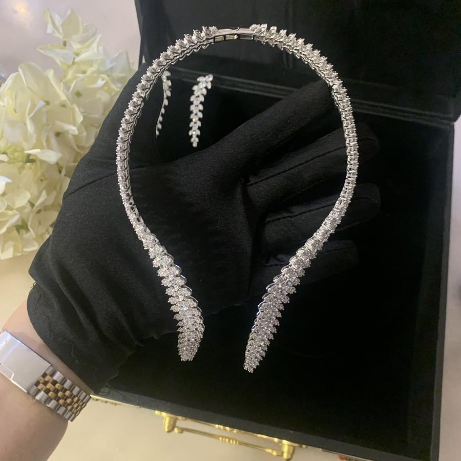 طقم فاخر : سحاب