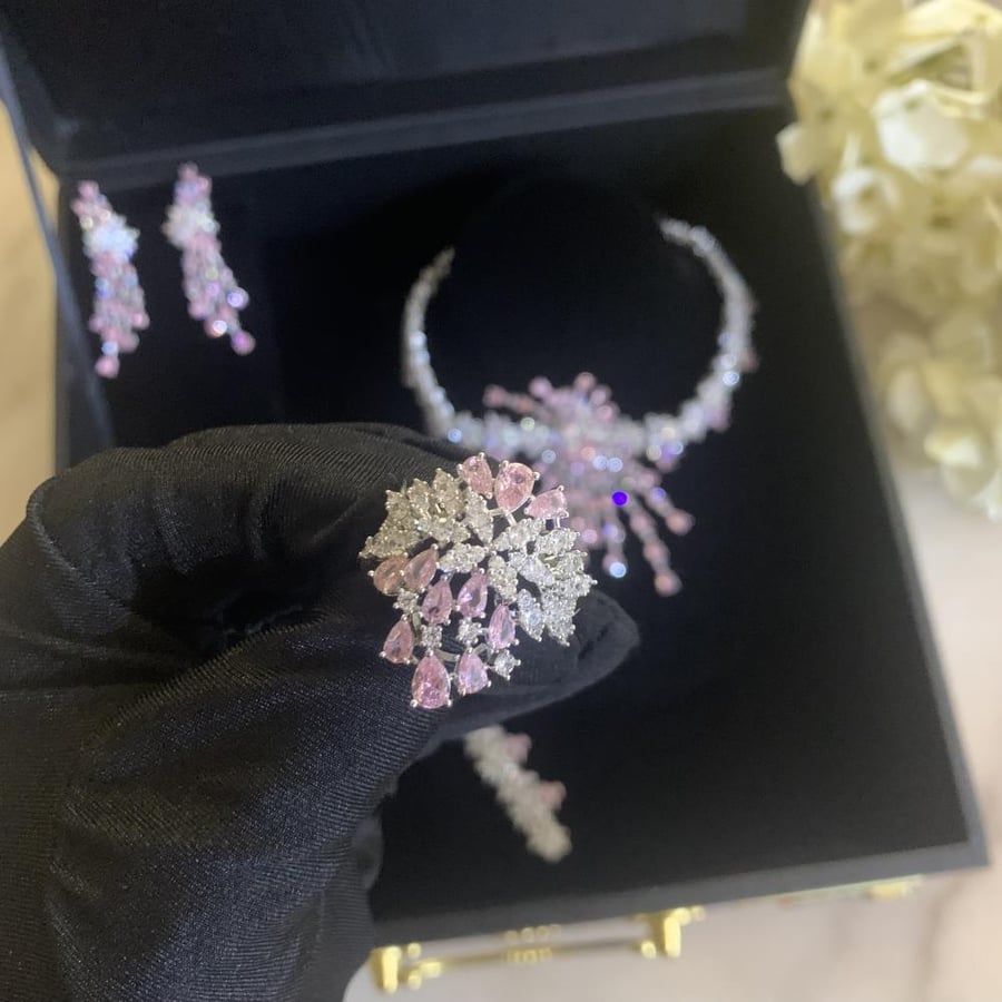 Pink luxury set