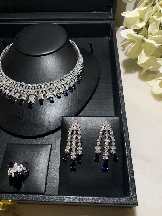 Luxury set from our new Royal collection with blue zircon