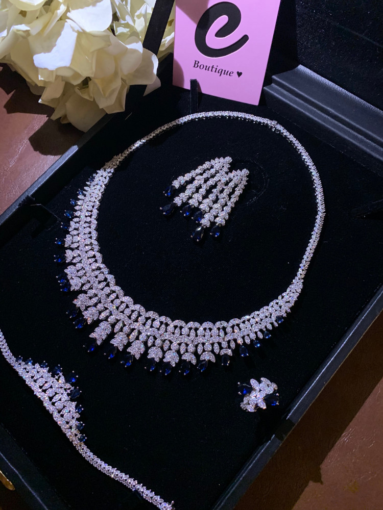 Luxury set from our new Royal collection with blue zircon